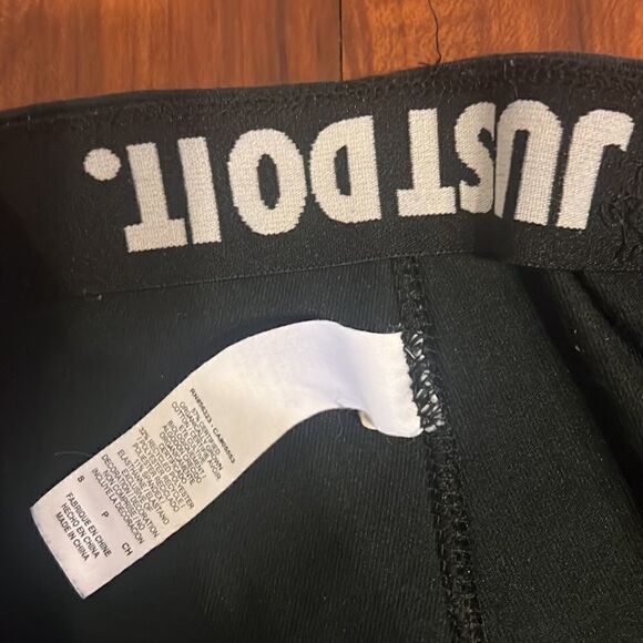 Just Do It Small Black Leggings - Workout Leggings - Size Small - Picture 4 of 4